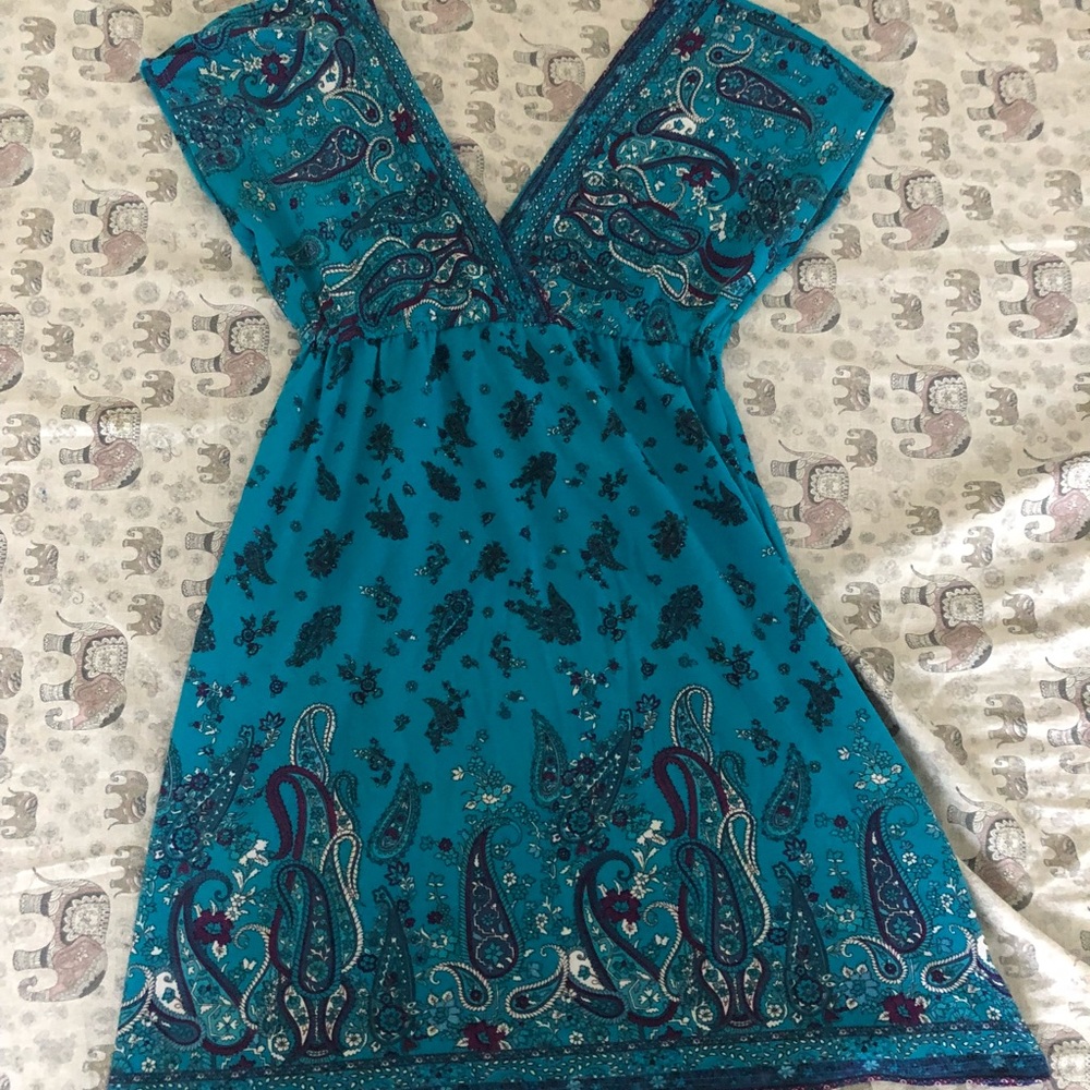 *DONATING SOON* Paisley dress